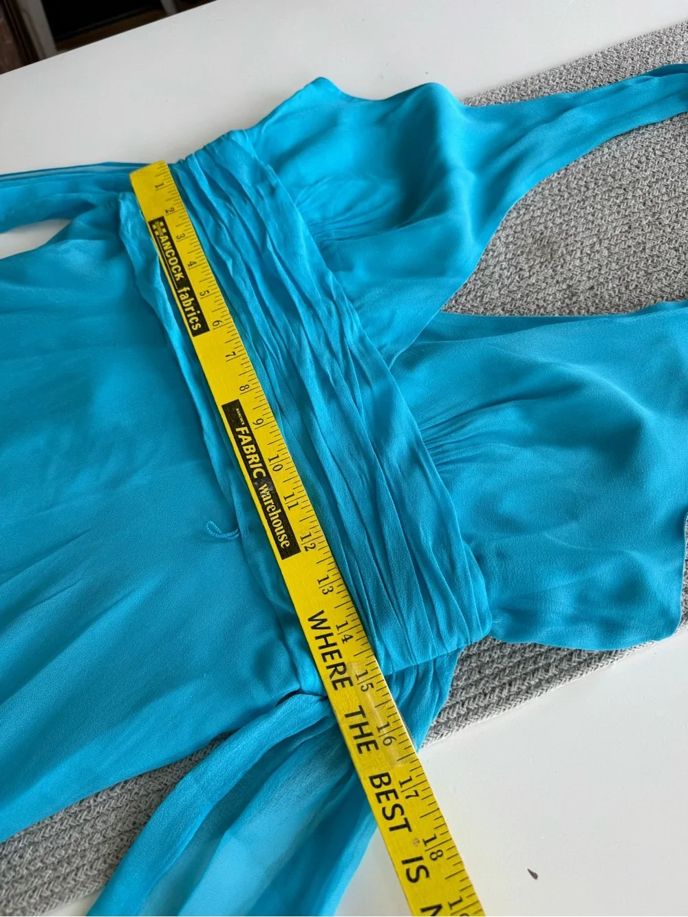 Maggy London Turquoise Silk Halter V-Neck Midi Dress Sz 14